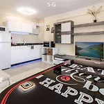 Always Happy 1 Bdr 6g And 5g Puerto Marina Views *