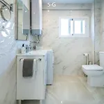 Always Happy 1 Bdr 6g And 5g Puerto Marina Views 贝纳尔马德纳