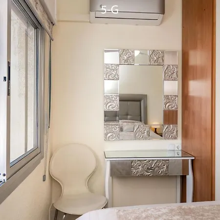 Always Happy 1 Bdr 6g And 5g Puerto Marina Views Apartment