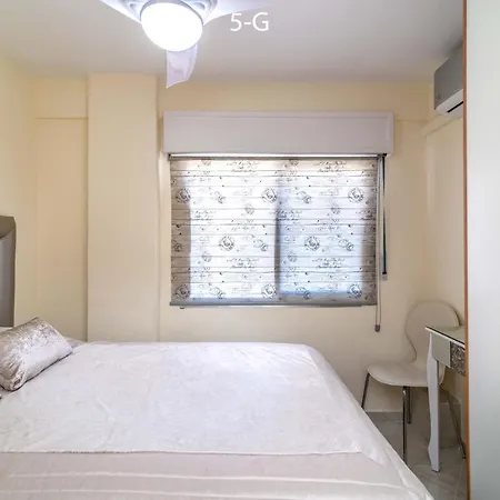 Always Happy 1 Bdr 6g And 5g Puerto Marina Views Appartement